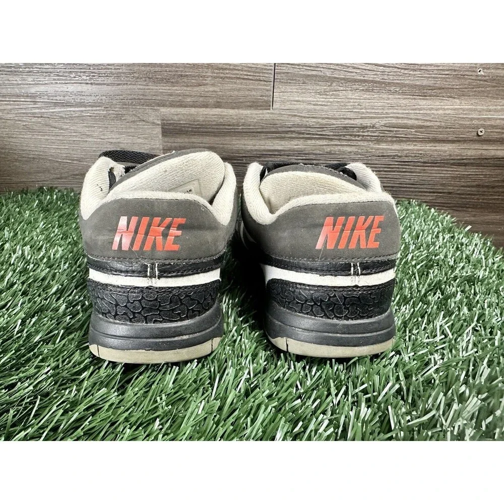 Nike elevate your